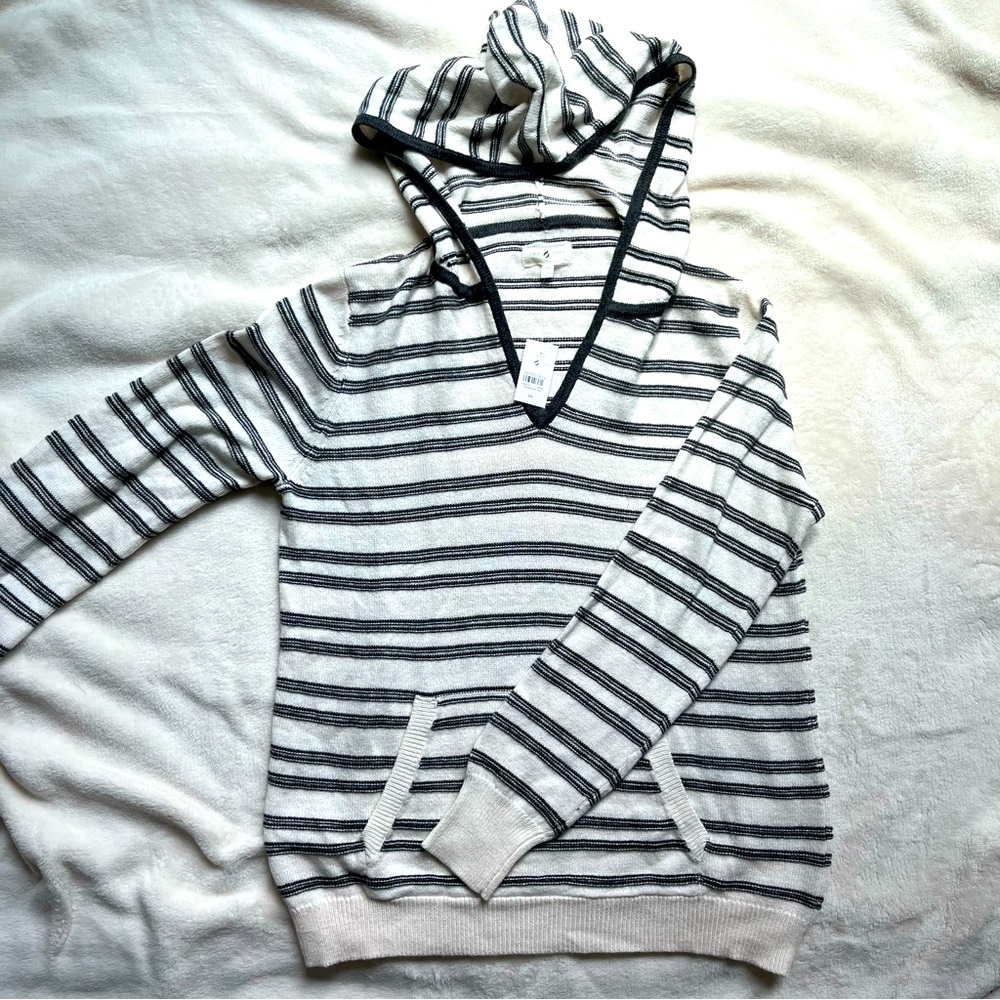 Lou & Grey Striped V Neck Sweater with Kangaroo Pouch, NWT
